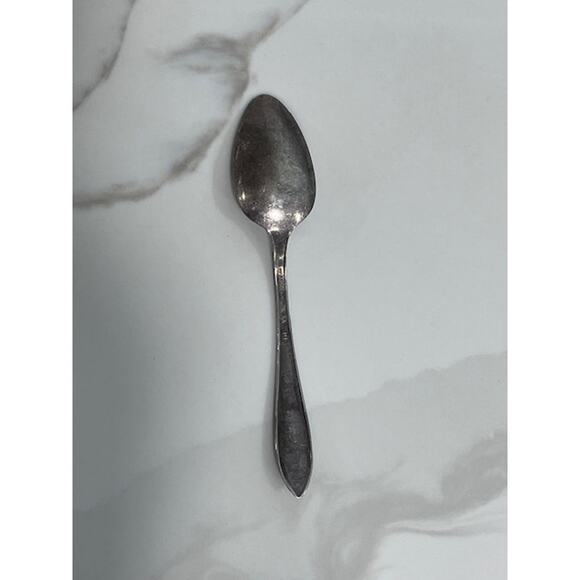 Vintage Wm Rogers Mfg Co AA Silverplate Spoon - 6" - Picture 4 of 6